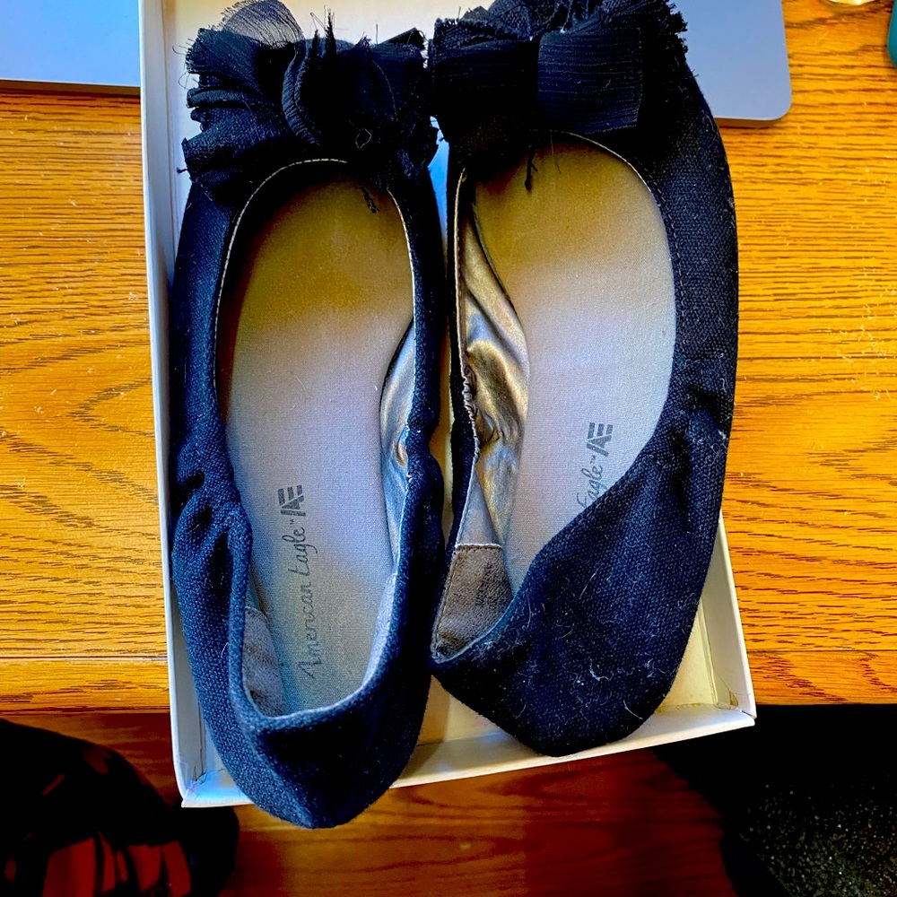 Size 5 flats with embellishments on top